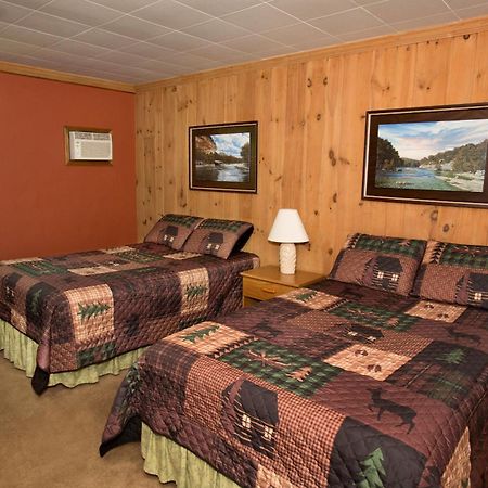 Shore Meadows Lodge Llc レイク・ジョージ 部屋 写真
