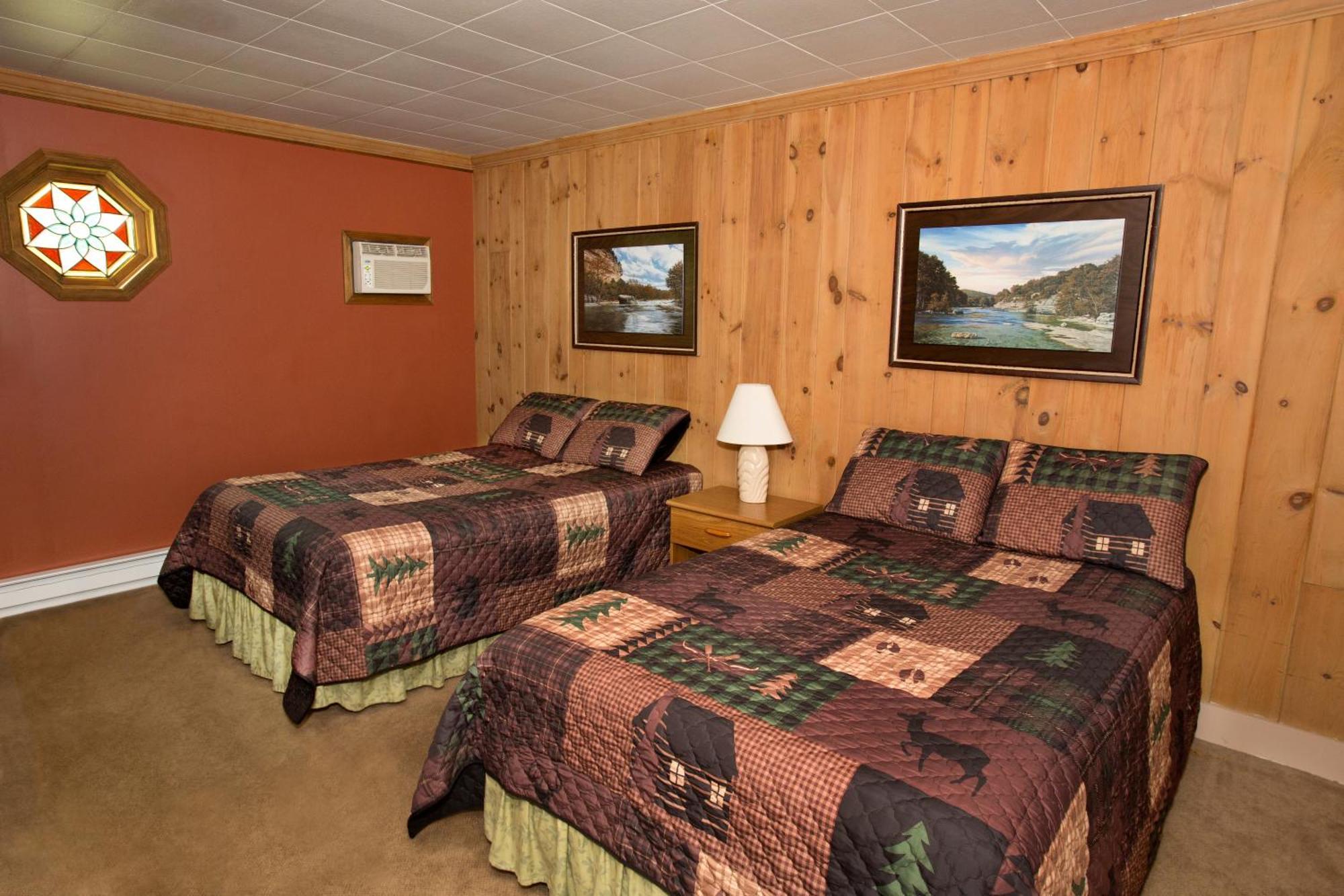 Shore Meadows Lodge Llc レイク・ジョージ 部屋 写真